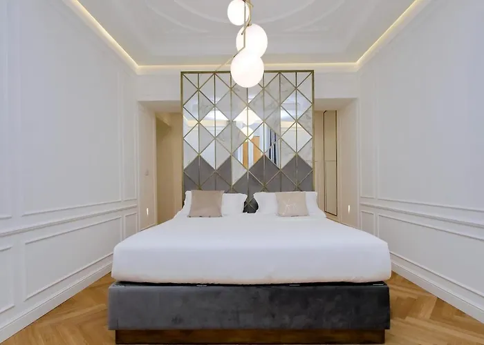 Domna Luxury