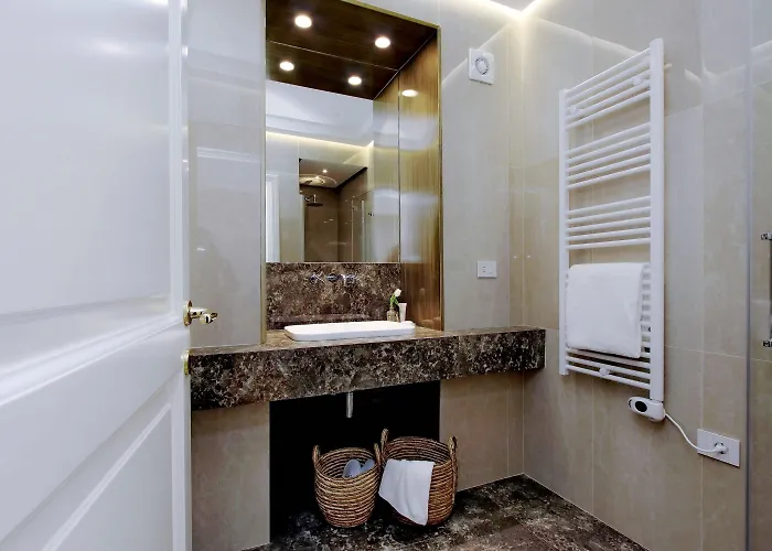 Casa de hóspedes Domna Luxury 4*